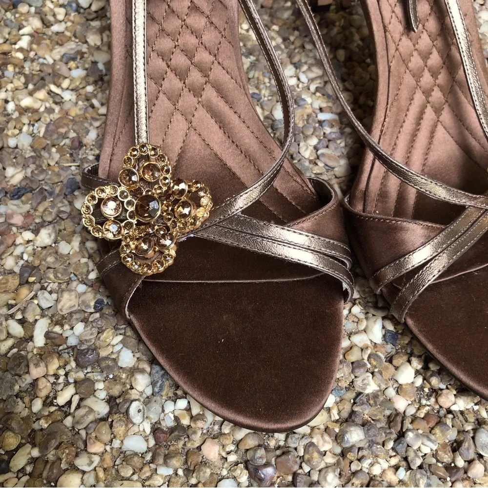 Enzo Angiolini Bronze Jeweled Special Occassion Sandals in BronzeSize 8 1/2M